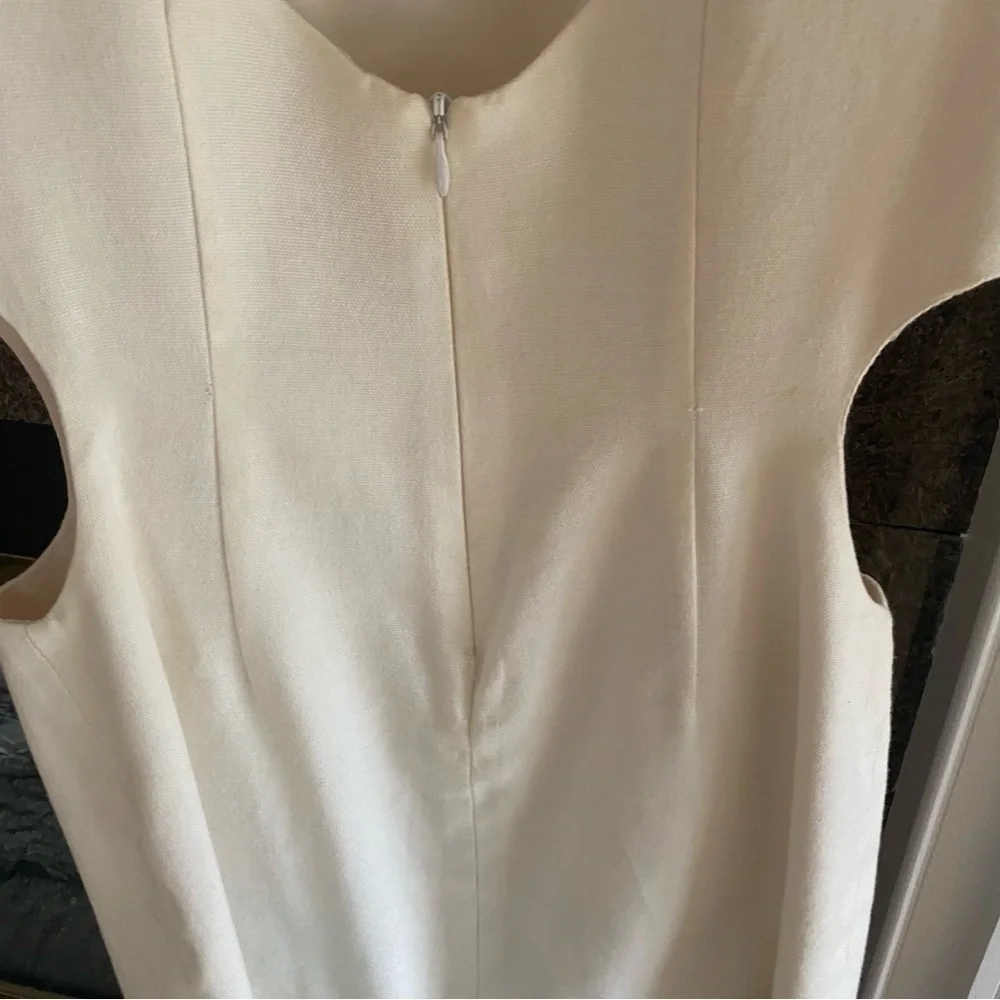 Womens white dress with cutouts size 2 - Picture 9 of 14